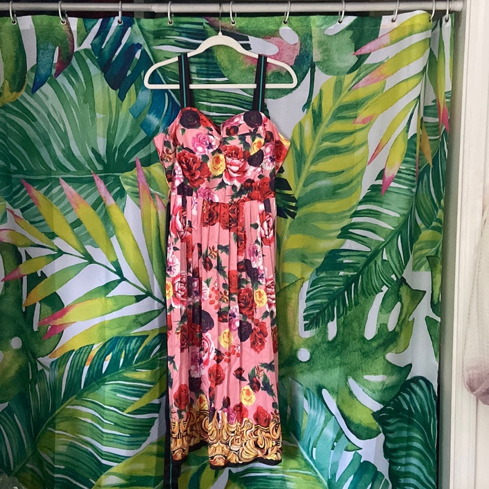 Pink floral Dalia MacPhee dress. Size L.